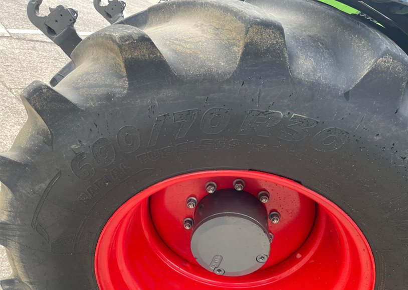 Fendt 728 Tractor