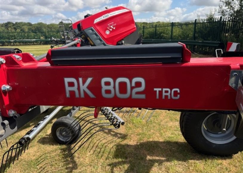 Massey Ferguson RK802 Rake
