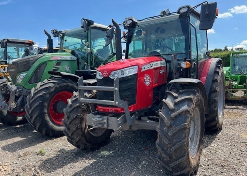 Massey Ferguson 4710M CAB Tractor