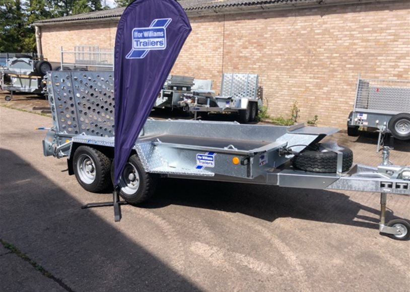Ifor Williams GH1054BT Trailer