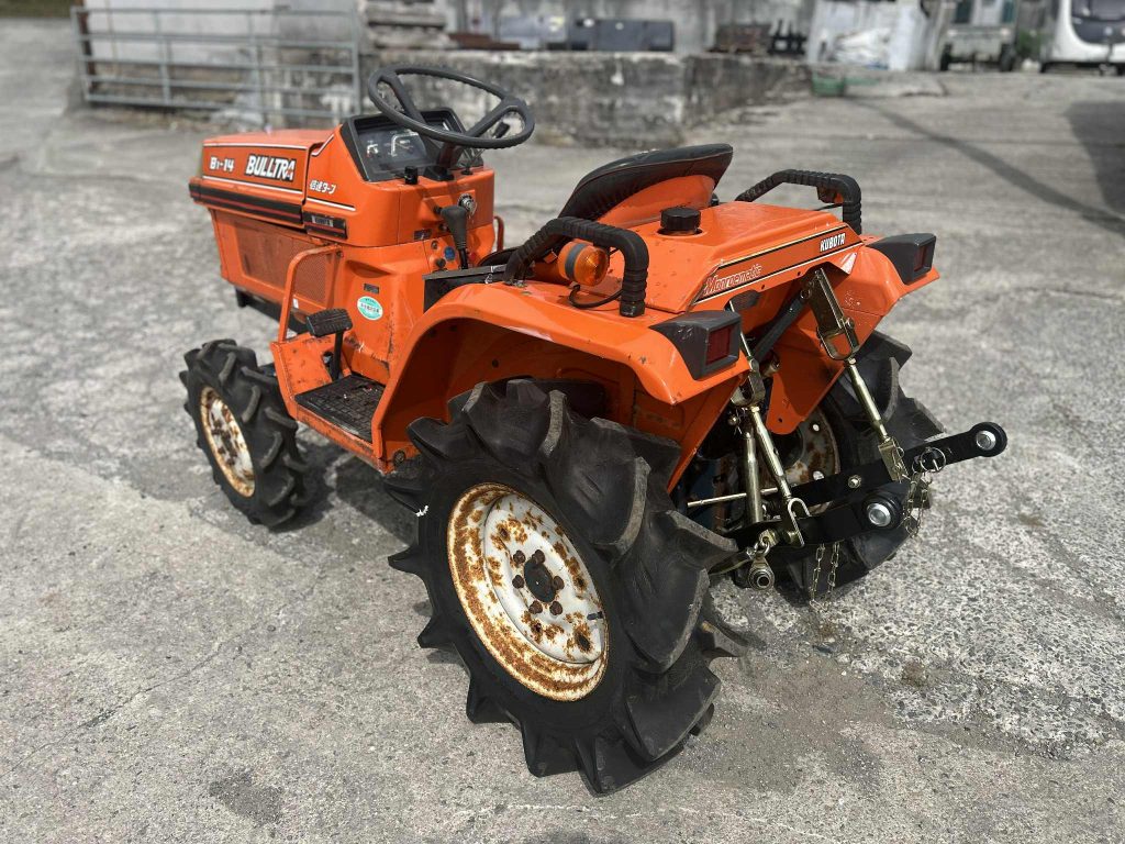 Kubota B1-14