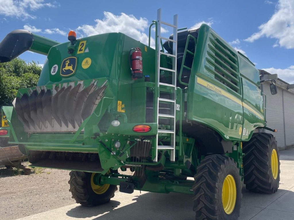 John Deere T670I HILLMASTER