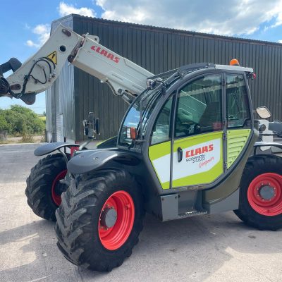 Claas 7030 Varipower