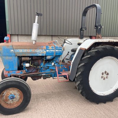 Ford 4000