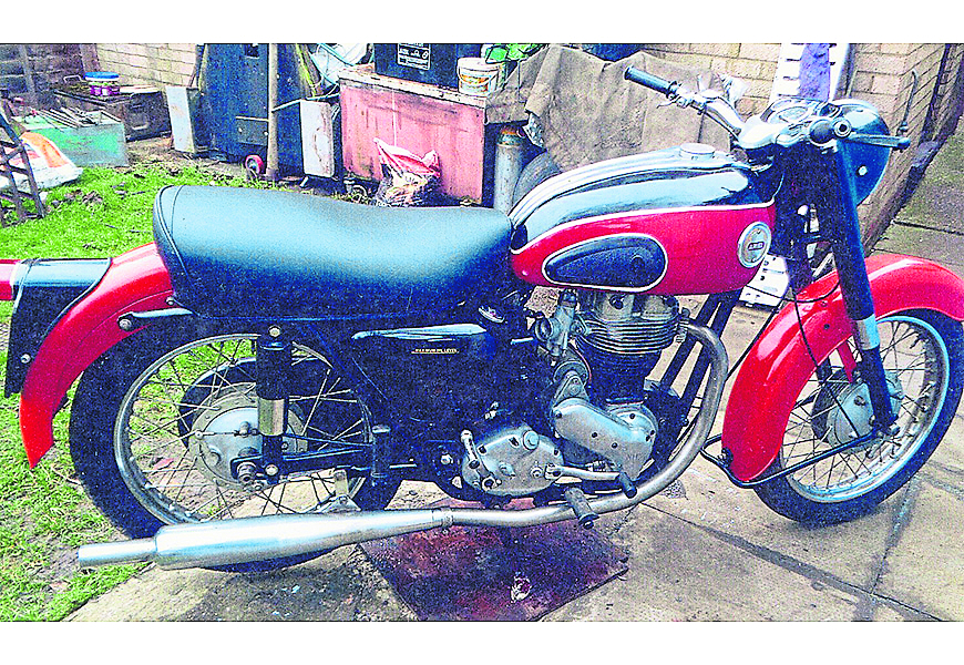 Ariel Red Hunter