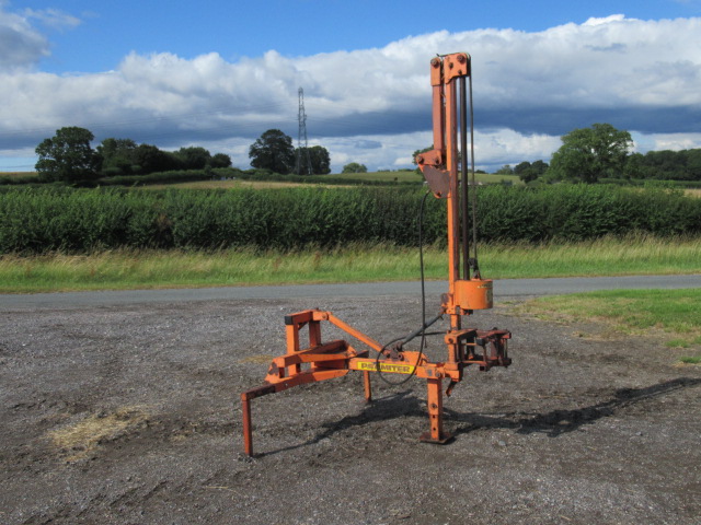 Parmiter Post Driver