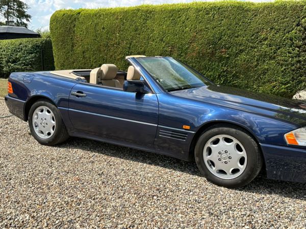 1996 MERCEDES-BENZ SL SERIES R129 SL500 2dr