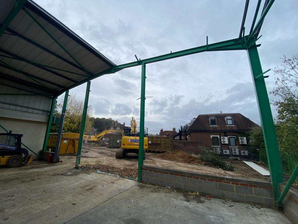 Agricultural Barn Frame (13m x 13m x 6m)