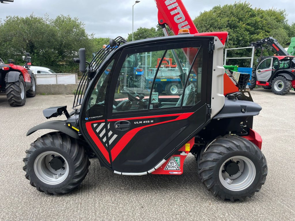 Manitou ULM415 Telehandler