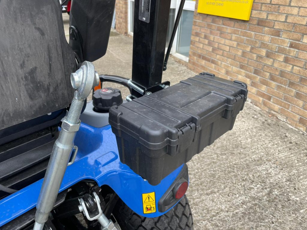 New Holland Boomer 25 Compact Tractor