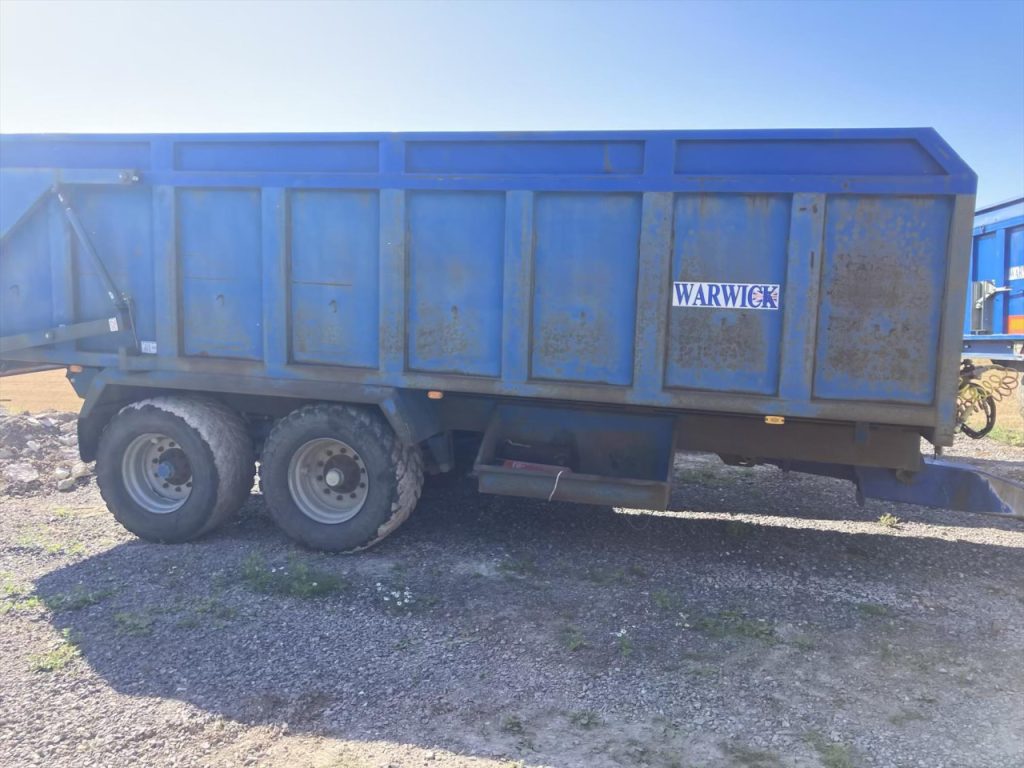 Warwick 14 TONNE