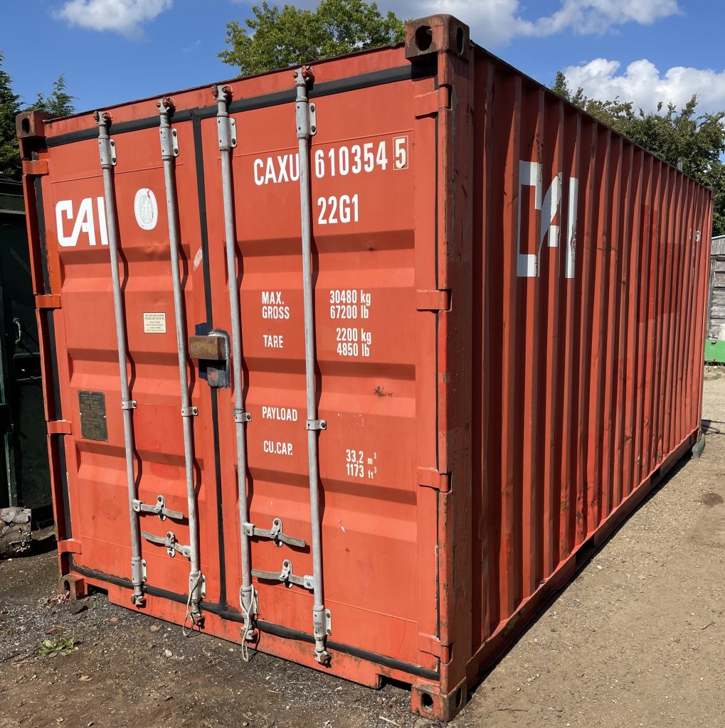 Storage container