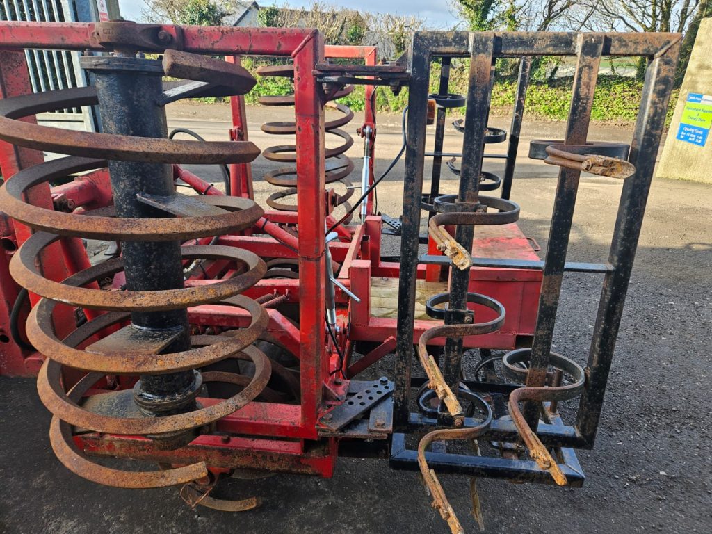 Farm Force Front Press – 4m – Hydraulic Folding
