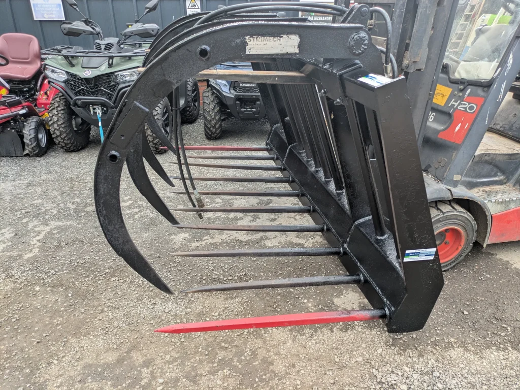 Strimech 7′ 6″ Muck Grab on Matbro brackets