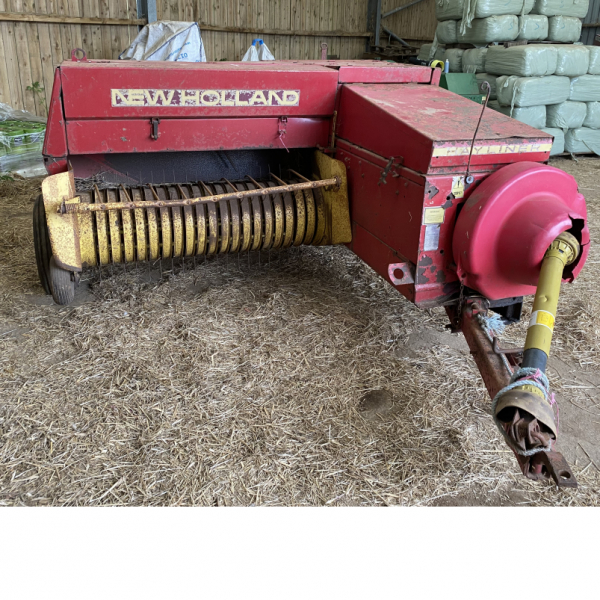 New Holland 370 Conventional Baler ~POA