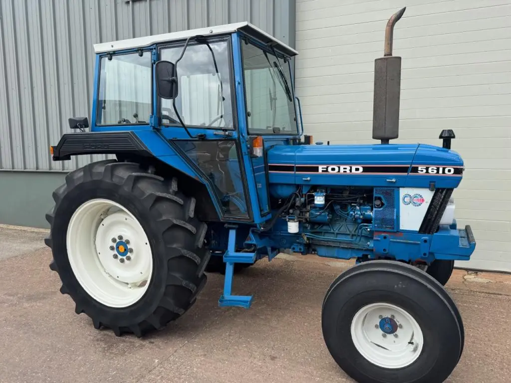 Ford 5610, 1985, 3,976 hours