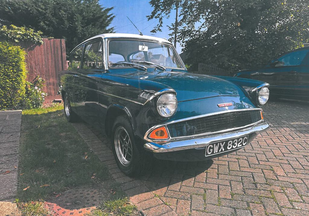 Ford Anglia 105E
