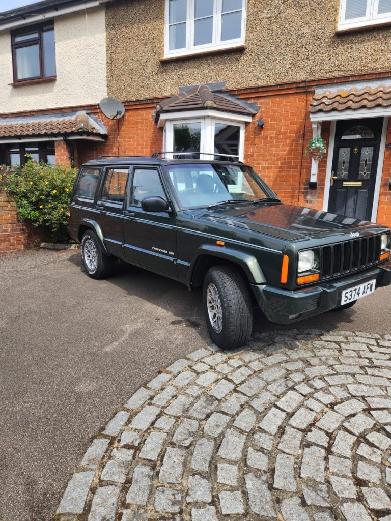 1998 Cherokee Jeep Limited 4Lt