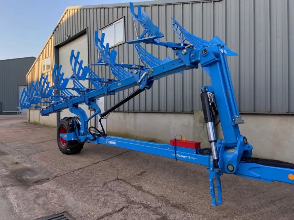 Lemken Diament 16V plough, NEW
