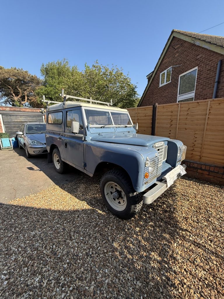 Land Rover series 3
