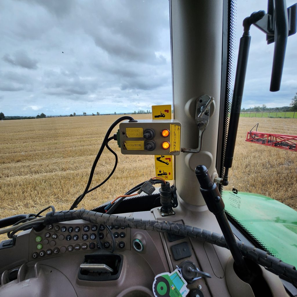 Allman 2600 lts 24/12m Sprayer