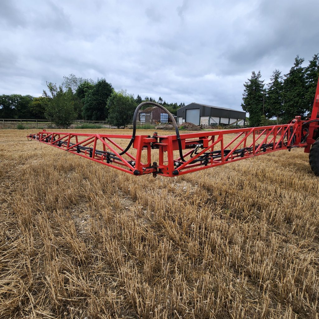 Allman 2600 lts 24/12m Sprayer
