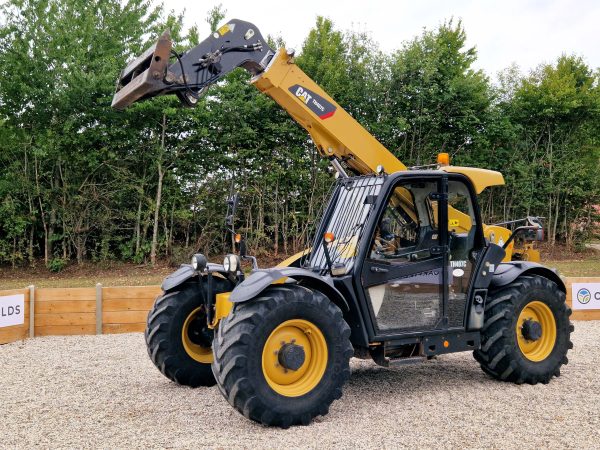 2014 CAT TH407C Ag Telehandler