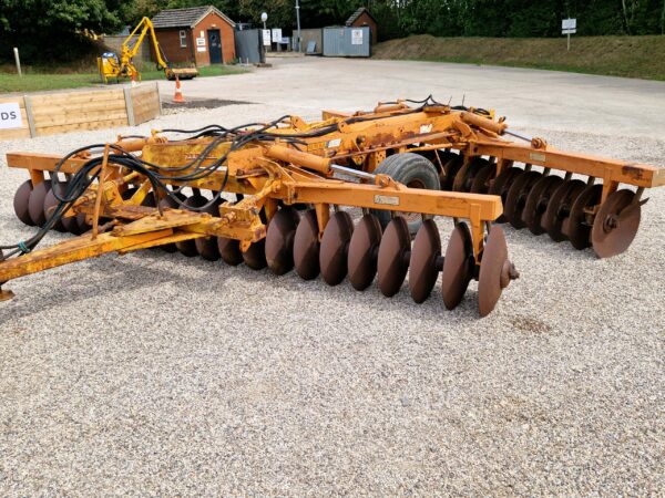 Simba MK2B 5.1m Hydraulic Folding Disc Harrow