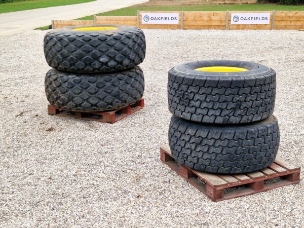 23.1 X 26 & 44 X 18.00-20 John Deere Grassland wheels