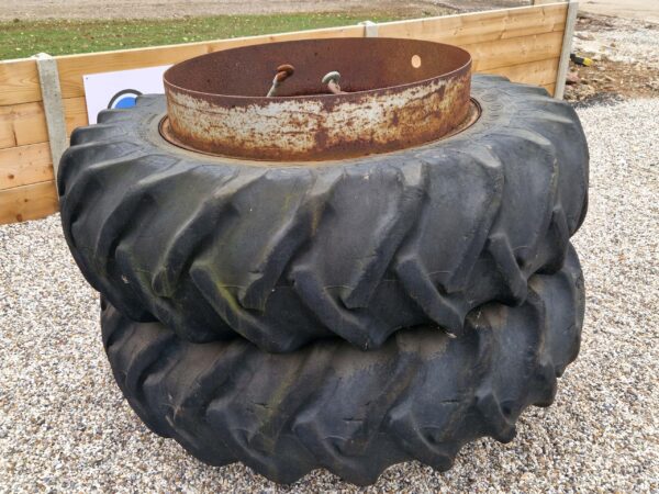 Opico 18.4 X 38 dual wheels
