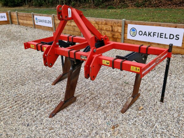 Gregoire Besson 3 leg subsoiler