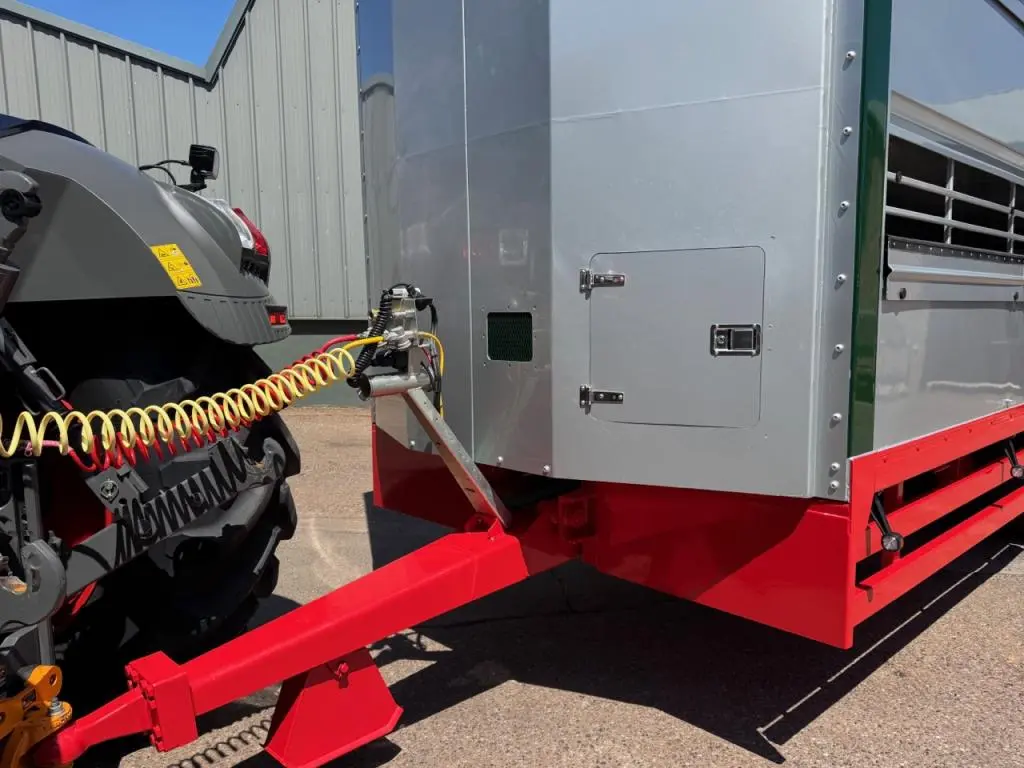 Houghton Parkhouse 30ft triple deck livestock trailer,