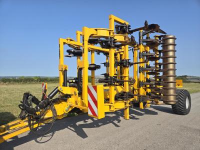 McConnel Discaerator 5000