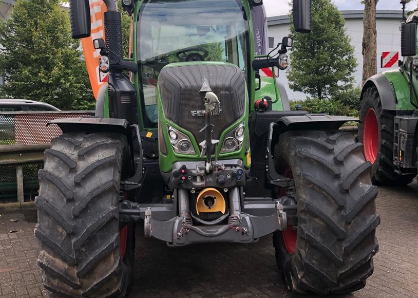 Fendt 724 Tractor