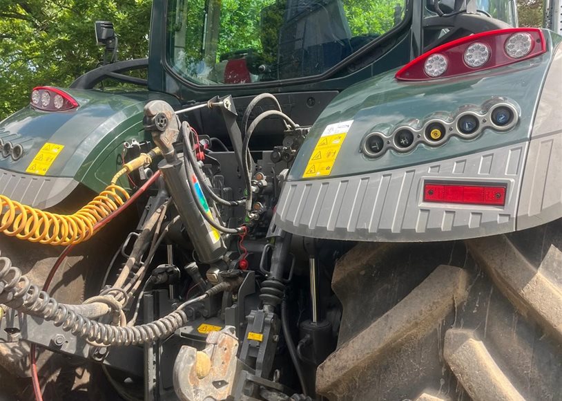 Fendt 724 Tractor