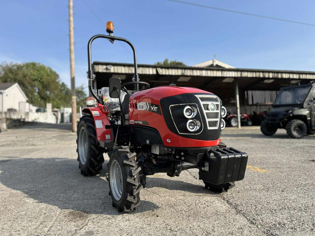 New VST Fieldtrac 918