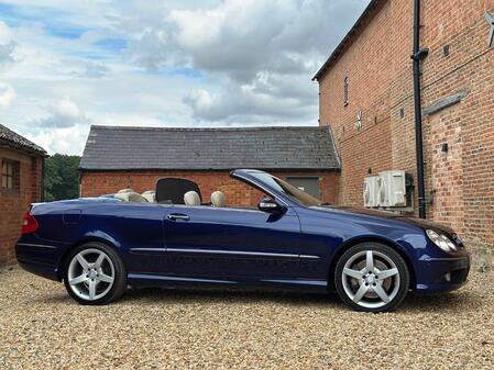 MERCEDES-BENZ CLK