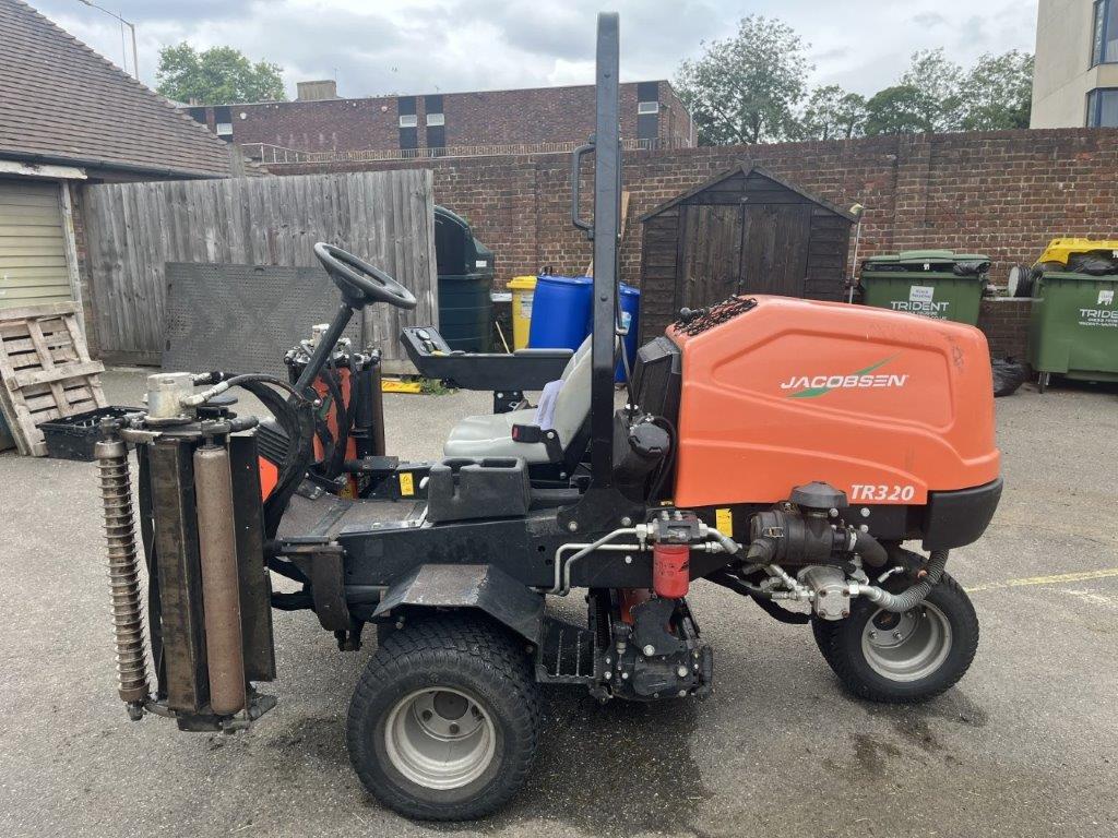 Jacobsen TR320