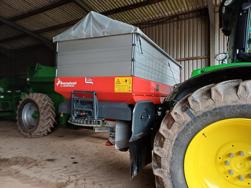 KVERNELAND UK LTD TL1500