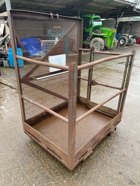 Forklift Mancage
