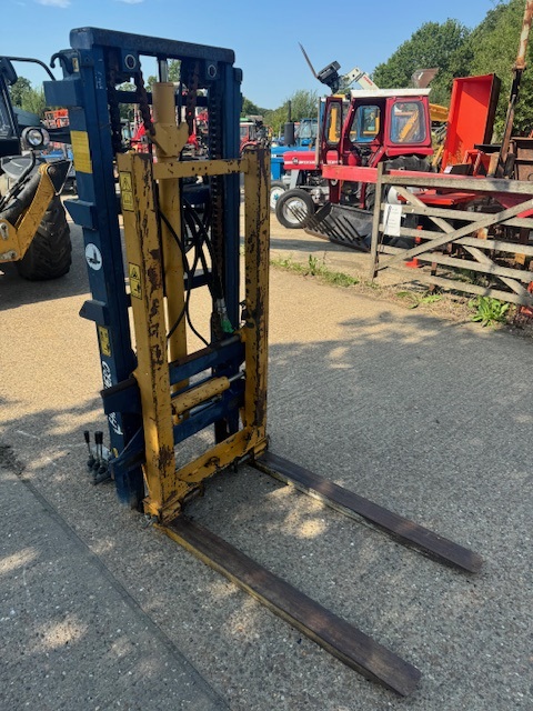 Falconero Pallet Forks