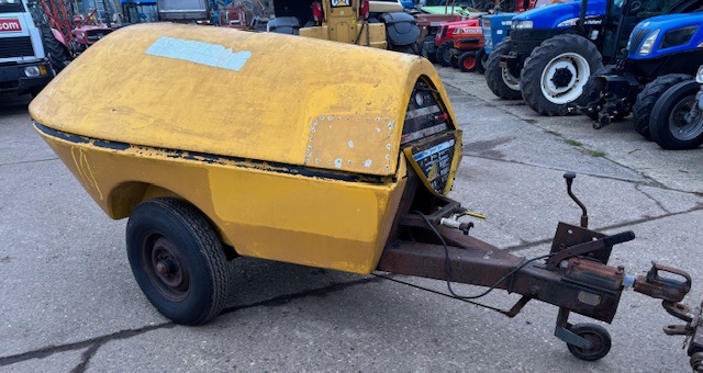 Hydrovane 85 DS Road Compressor