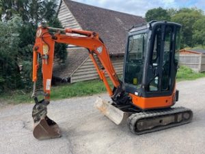 Hitachi ZX 22