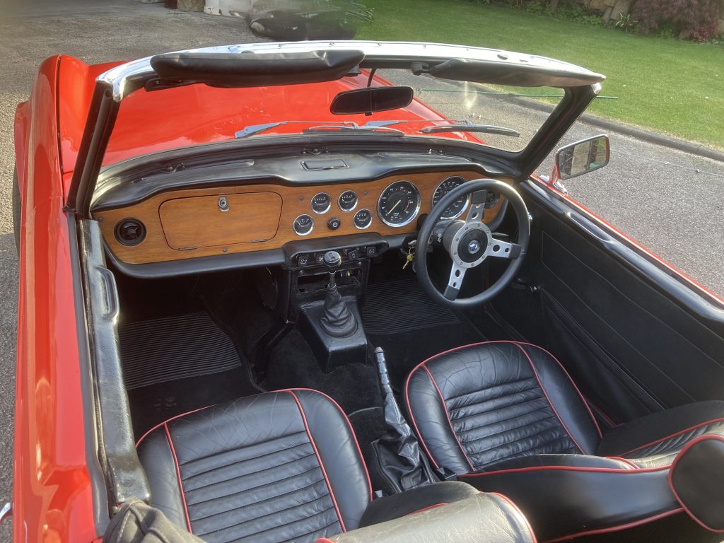 Triumph TR6