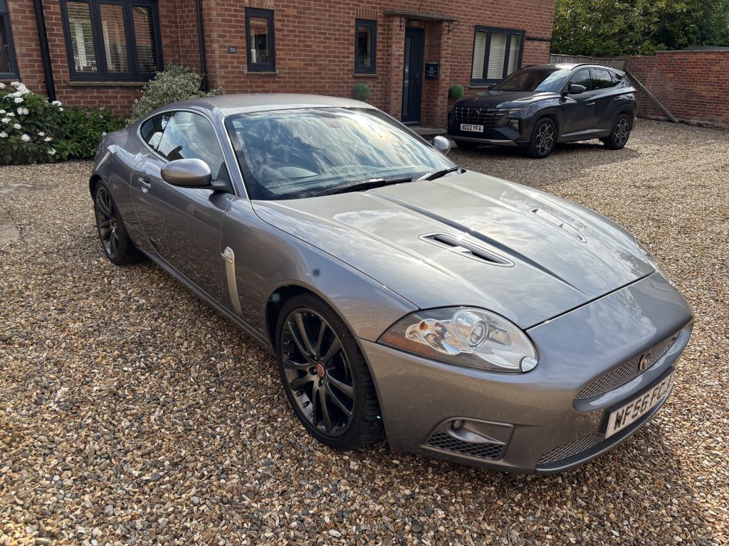 Jaguar XKR 4.2 V8 2006 Supercharged Coupe Auto 420 PS