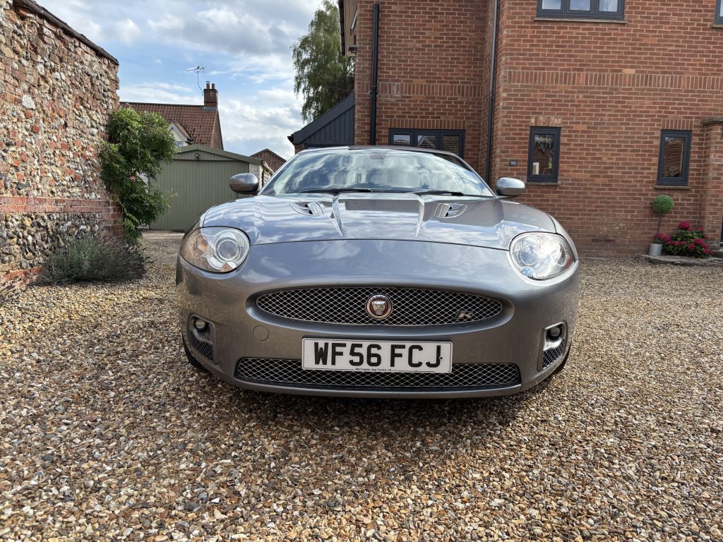 Jaguar XKR 4.2 V8 2006 Supercharged Coupe Auto 420 PS