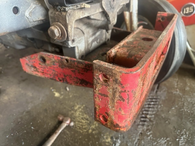 MF 135 Weight Frame