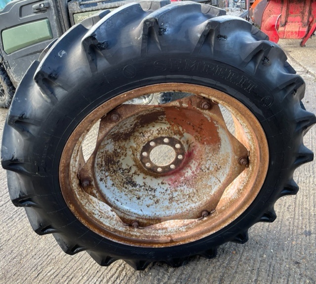Mf 11.2-28 Rear Wheel and Tyre