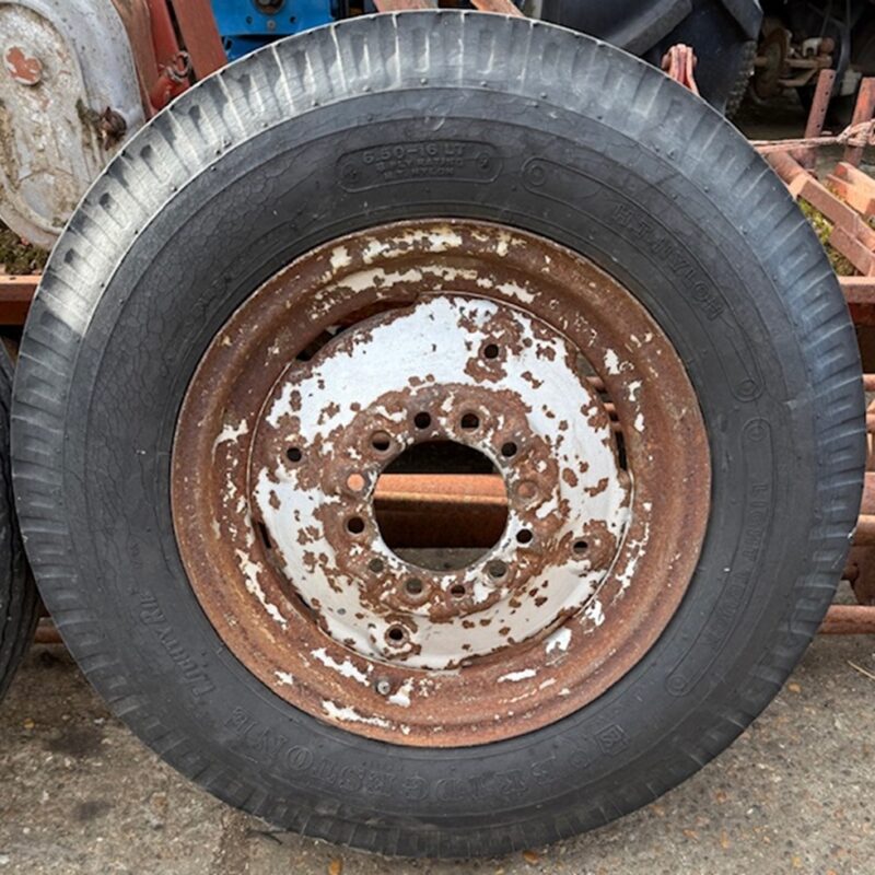 Pair of MF 35/135 Front Wheels and Tyres