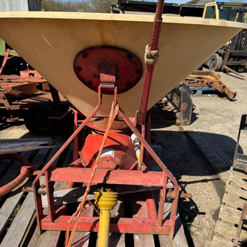 Vicon 600S Vari Spreader